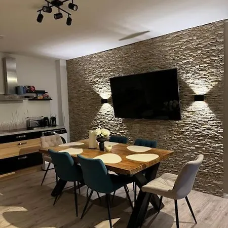 3 Raum City-apartment - 5min Zum Hbf Grupello-1 Apartment